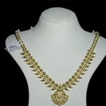 Exquisite 22k Gold Mango Motif Necklace